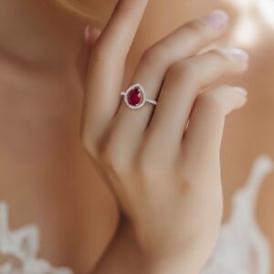 خاتم روبي حجر الانوثة والثقة