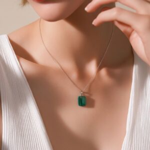 سنسال ملكيت حجر انوثة وتوازن