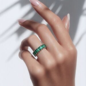 خاتم زمرد حجر الحب الوفرة والنجاح